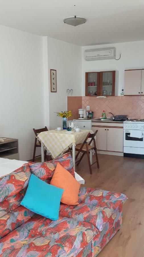 סנג' Studio Apartment Maria מראה חיצוני תמונה