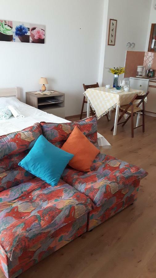 סנג' Studio Apartment Maria מראה חיצוני תמונה
